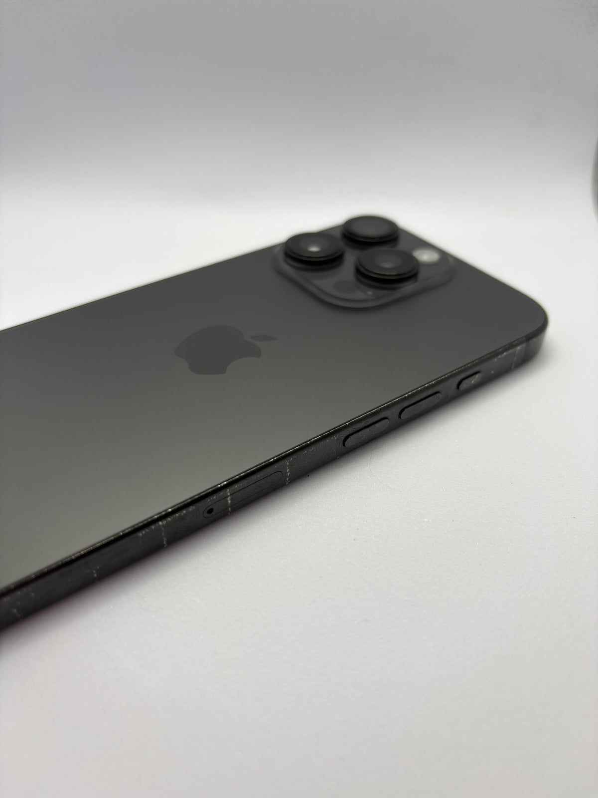 iPhone 16 Pro 256gb - Black Titanium