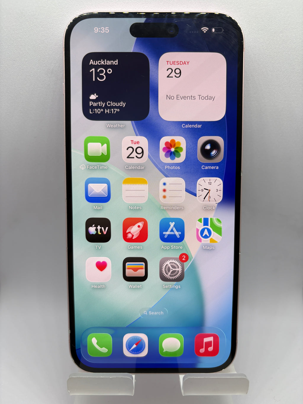 Refurbished Pink iPhone 15 Plus